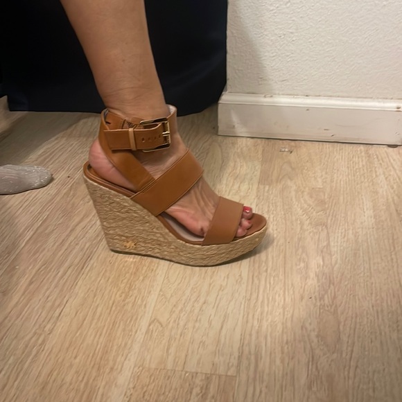 Michael Kors wedges - Picture 2 of 15